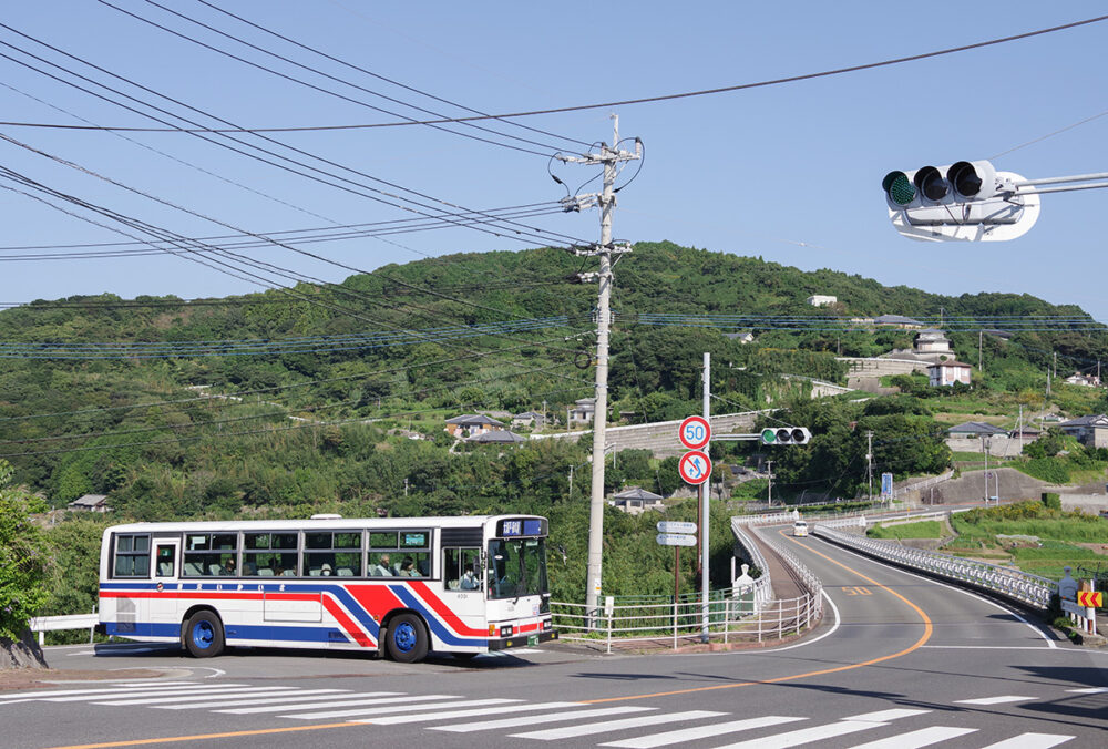 地方を走る路線バス